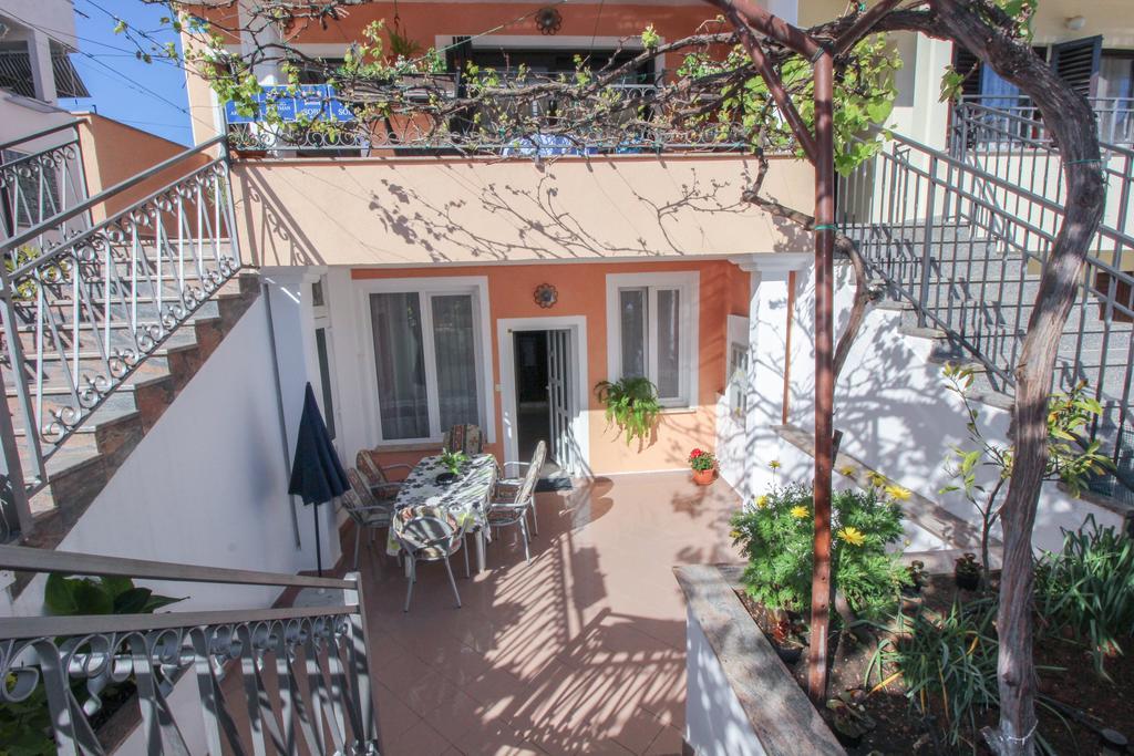 Apartments Sonja Rovinj Bagian luar foto