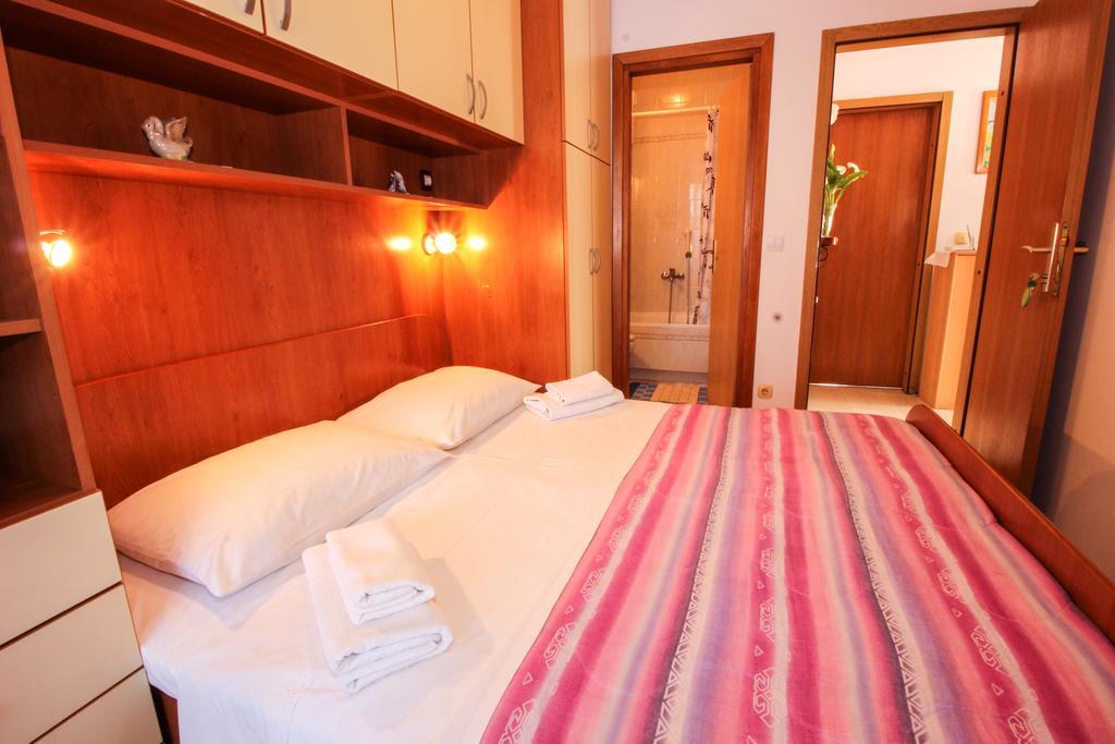 Apartments Sonja Rovinj Bagian luar foto