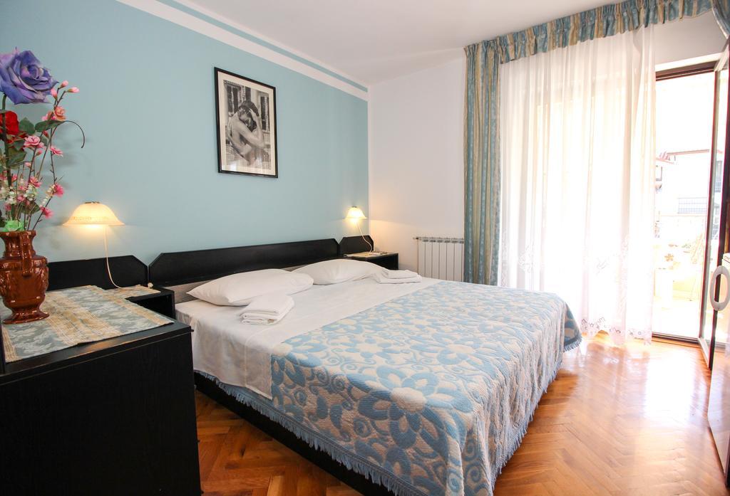 Apartments Sonja Rovinj Bagian luar foto