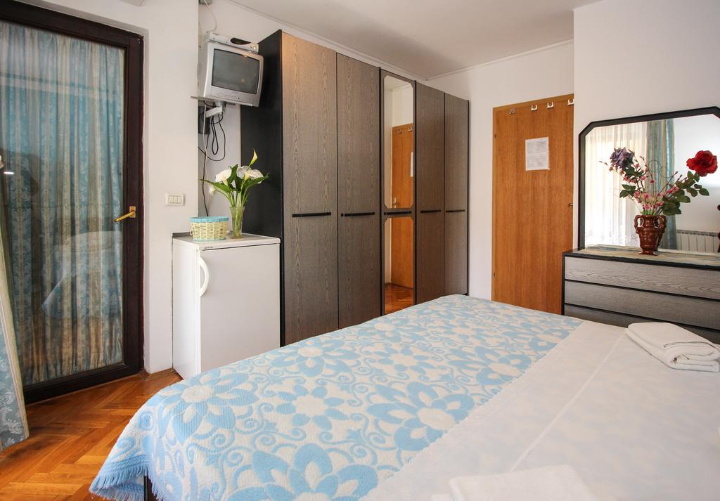 Apartments Sonja Rovinj Bagian luar foto