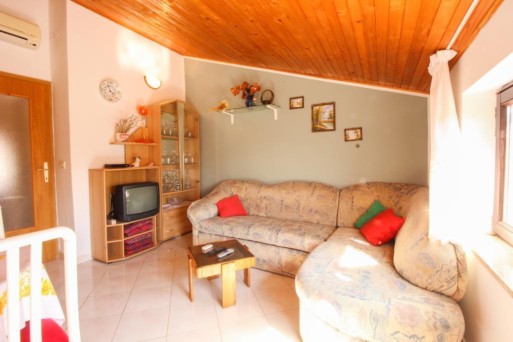 Apartments Sonja Rovinj Bagian luar foto